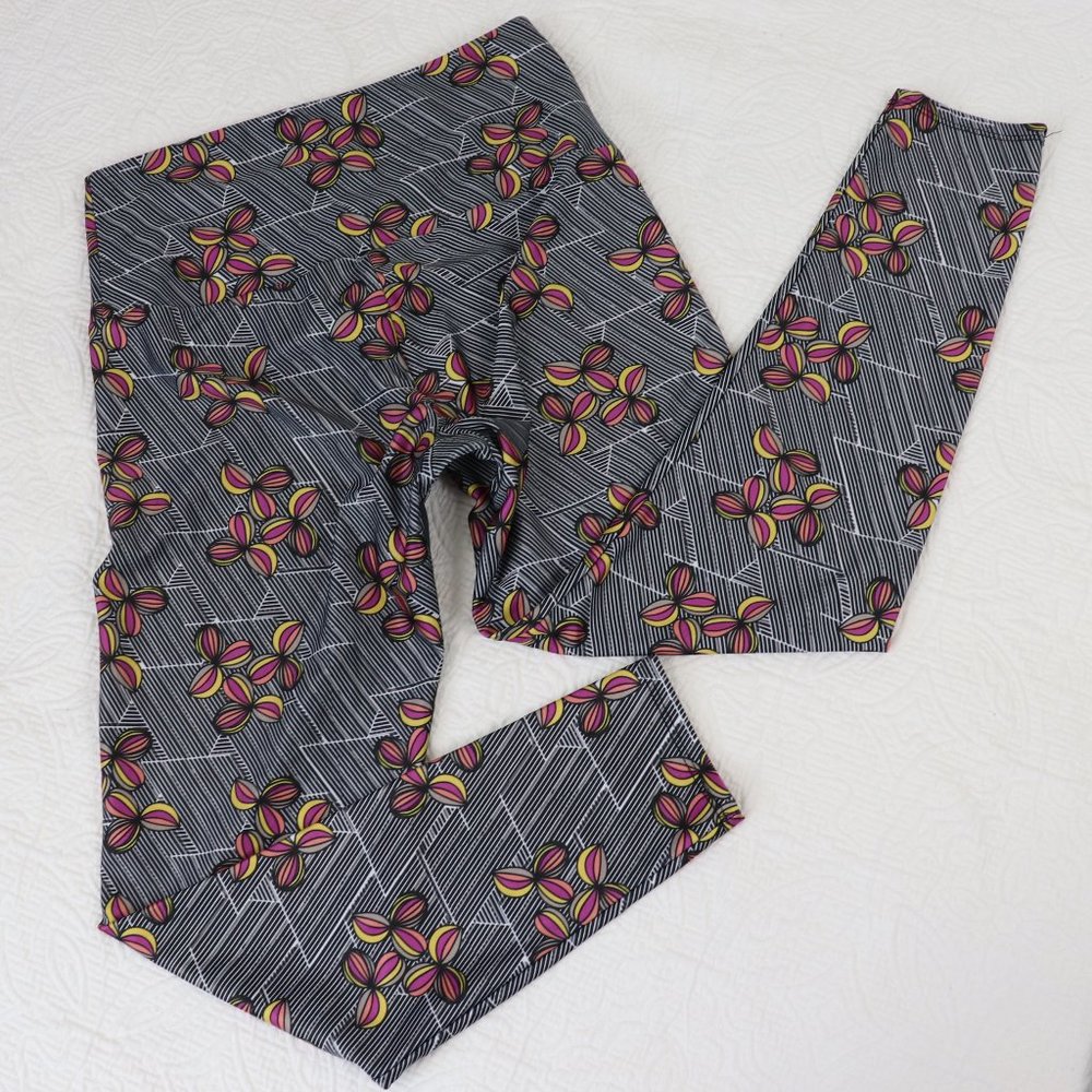 ONZIE | Floral Printed High-Rise Leggings M/L
